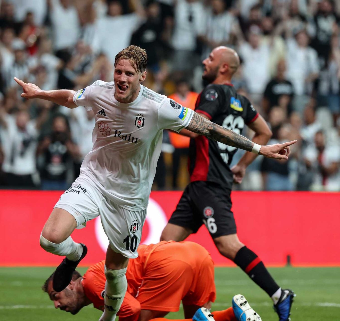 Fatih Karagümrük-Beşiktaş matches