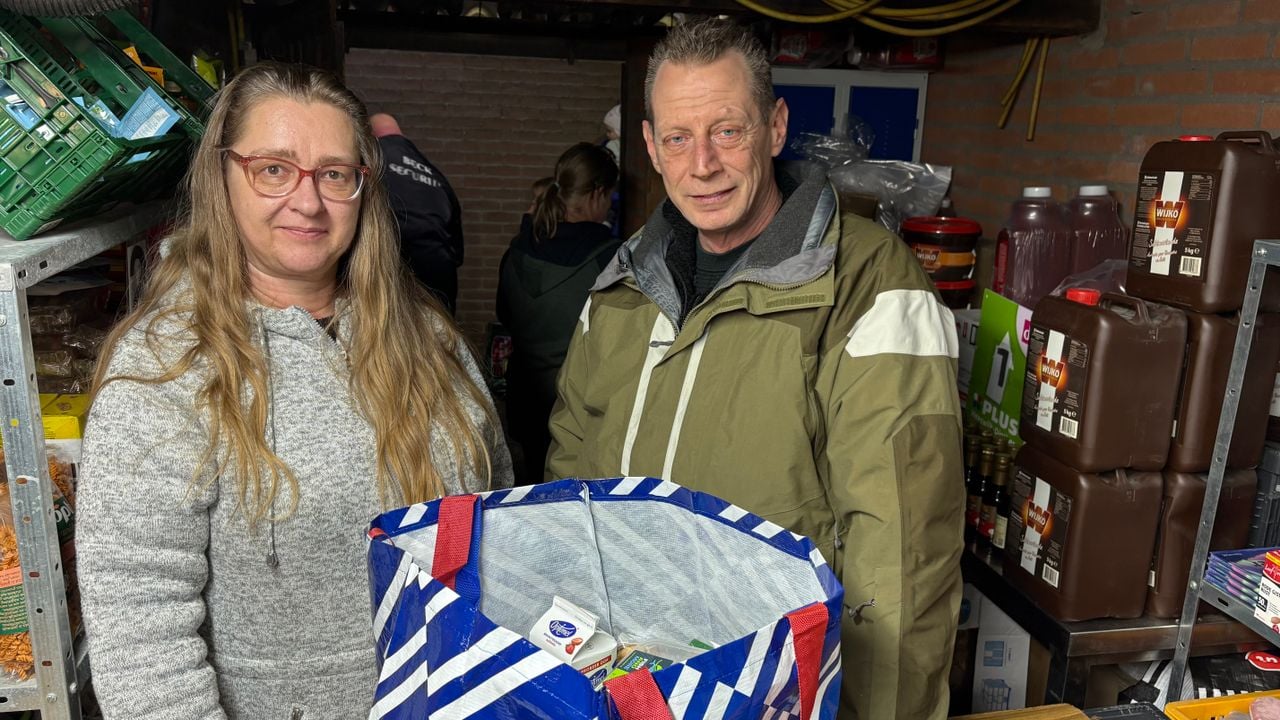 Miranda and Fred are happy that they can get groceries from Heidi every week
