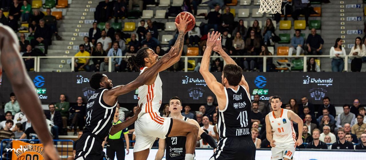Game scene - Dolomiti Energia Trento - Niners Chemnitz 