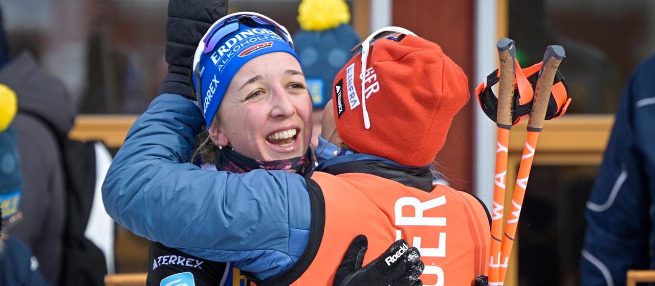 Franziska Preuß is happy about her second place in the individual in Östersund