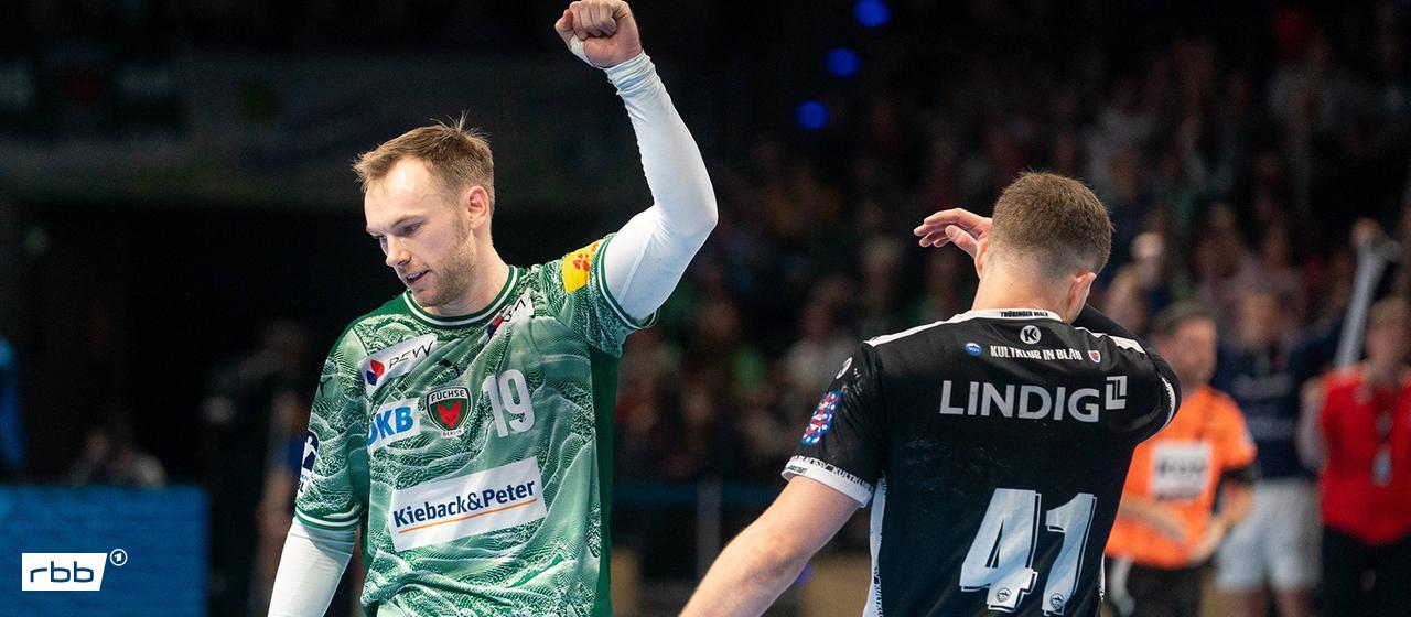 Mathias Gidsel from Füchse Berlin celebrates the win against Eisenach. (Photo: IMAGO / Ostseephoto)