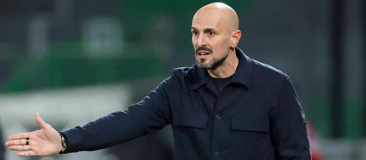 Antonio Di Salvo on the sidelines