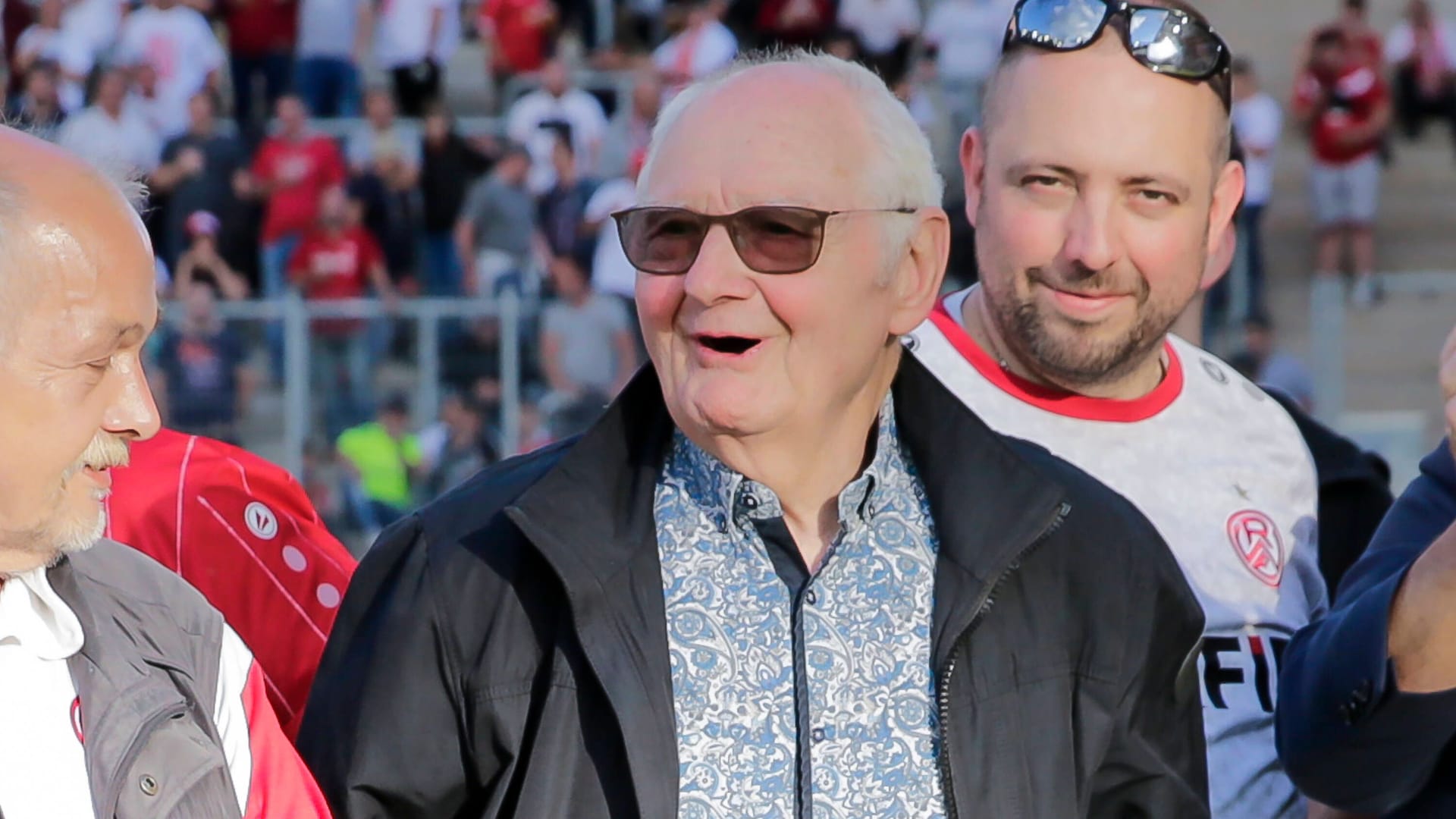 Willy "duck" Lippens (M., archive photo): The Essen football legend is celebrating his 80th birthday next week.