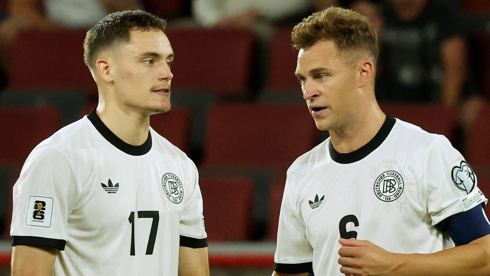 Florian Wirtz and Joshua Kimmich (r.): Germany has a clear goal in mind.