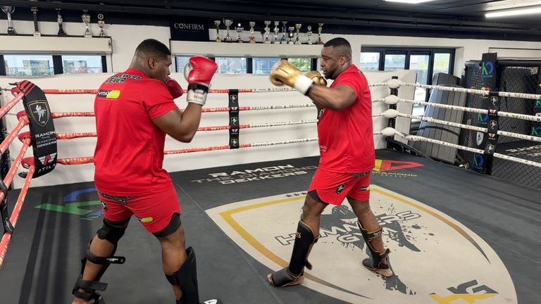 Errol Zimmerman prepares for his return for Glory (photo: Ronald Sträter). 