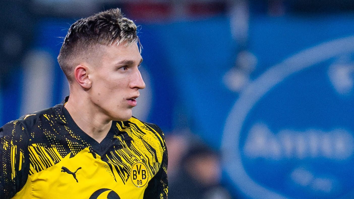 Nico Schlotterbeck: The defender came to Borussia Dortmund from SC Freiburg.