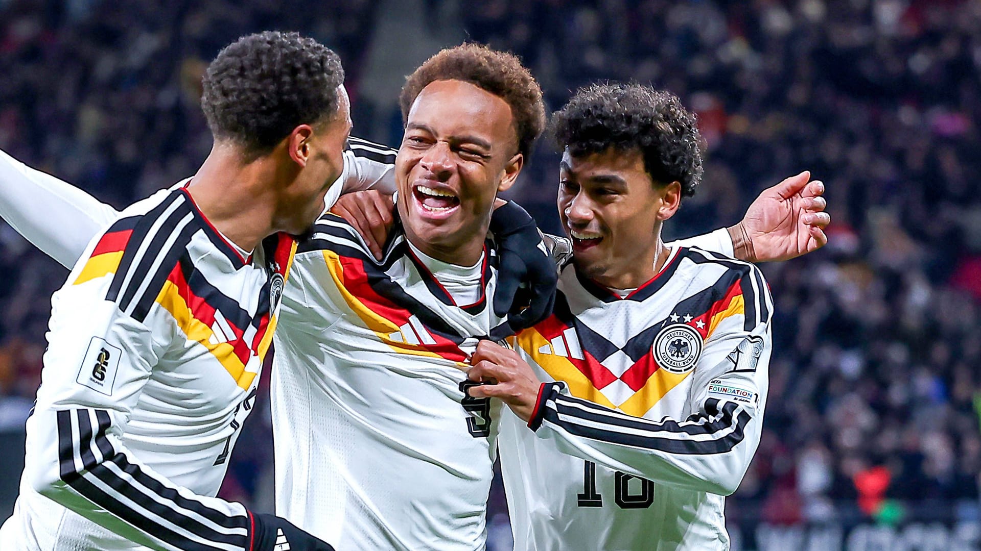 Celebrations for Assan Ouédraogo (center): He scored against Slovakia.