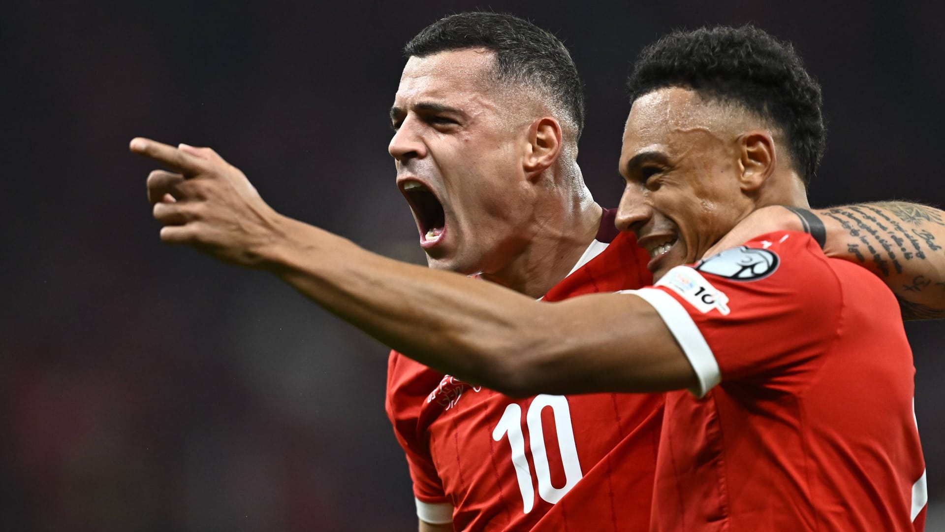 Granit Xhaka (l.): He took responsibility and took the penalty.
