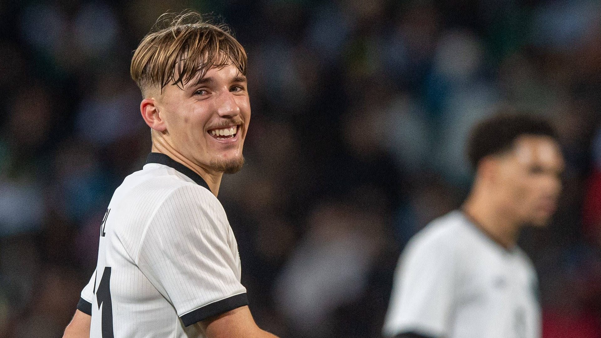 Lennart Karl: He last played for the U21s and scored a goal. Lennart Karl: He last played for the U21s and scored a goal.