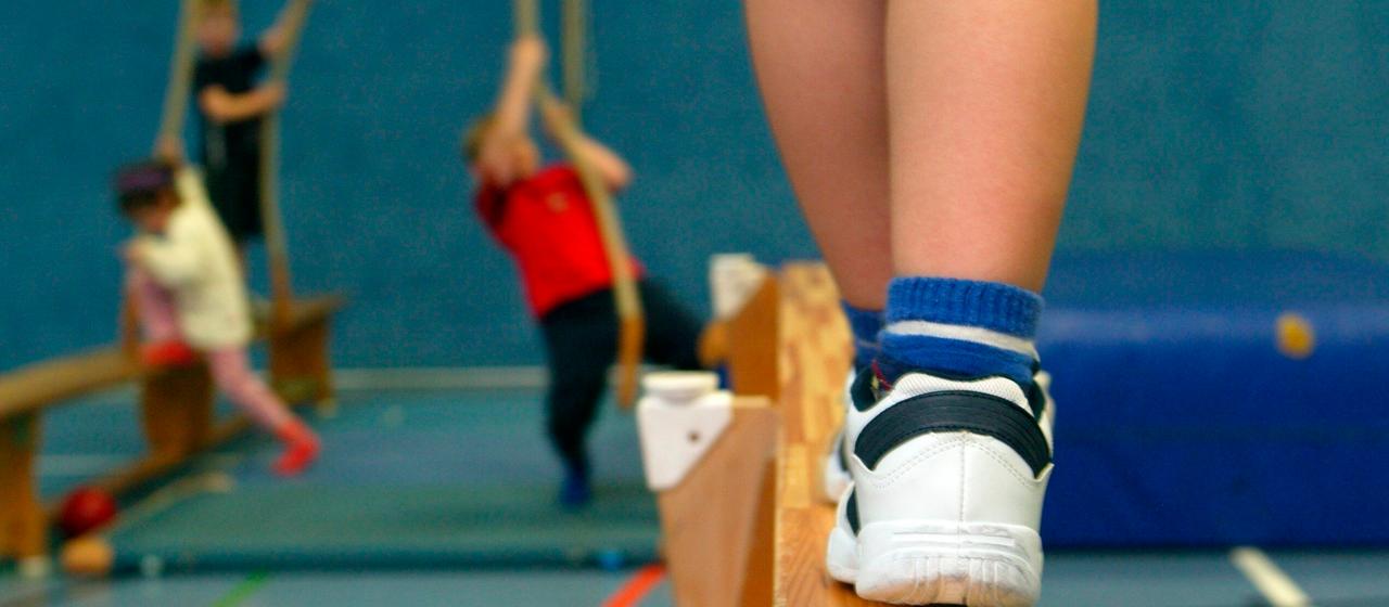 Children do gymnastics