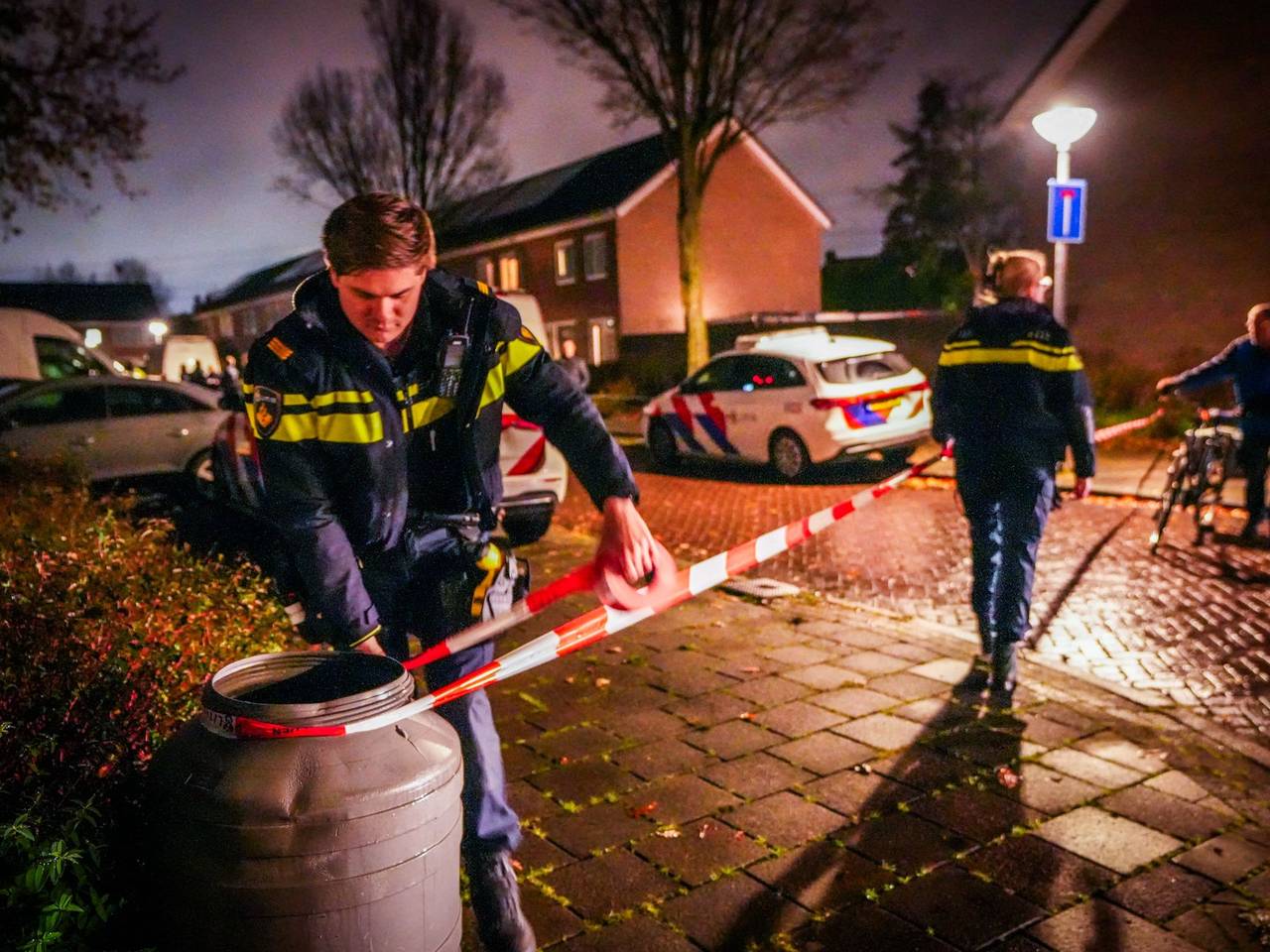 https://api.omroepbrabant.nl/img/f/$width$/$height$/0.50/0.50/cmV2aXNpb25zLzQ3OTY3MTktMS5qcGc_c2U9MjA0NS0wMS0wMVQxMCUzQTQwJTNBMDBaJnNpZz11dE5 wTncxWjhwU1Y1aVNwcE9tSmY4b0p4cEVGNnV3bWIyZmFTcXJBcHZZJTNEJnNwPXImc3ByP Wh0dHBzJnNyPWImc3Q9MjAyNS0wMS0wMVQxMCUzQTQwJTNBMDBaJnN2PTIwMjAtMTAtMDI=