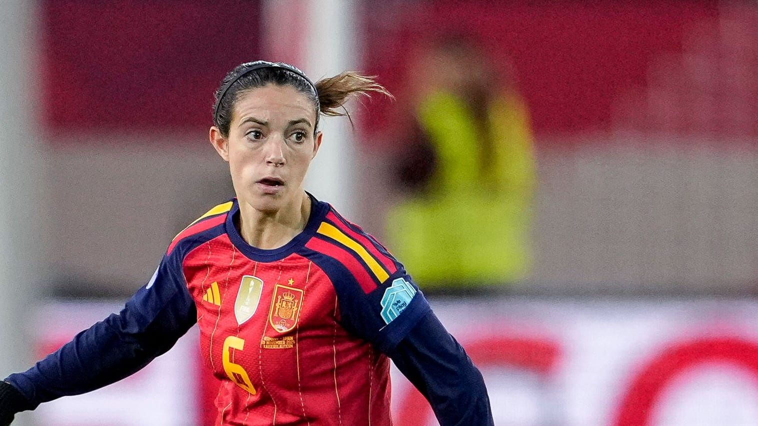 Aitana Bonmatí: The world footballer will be out for months.