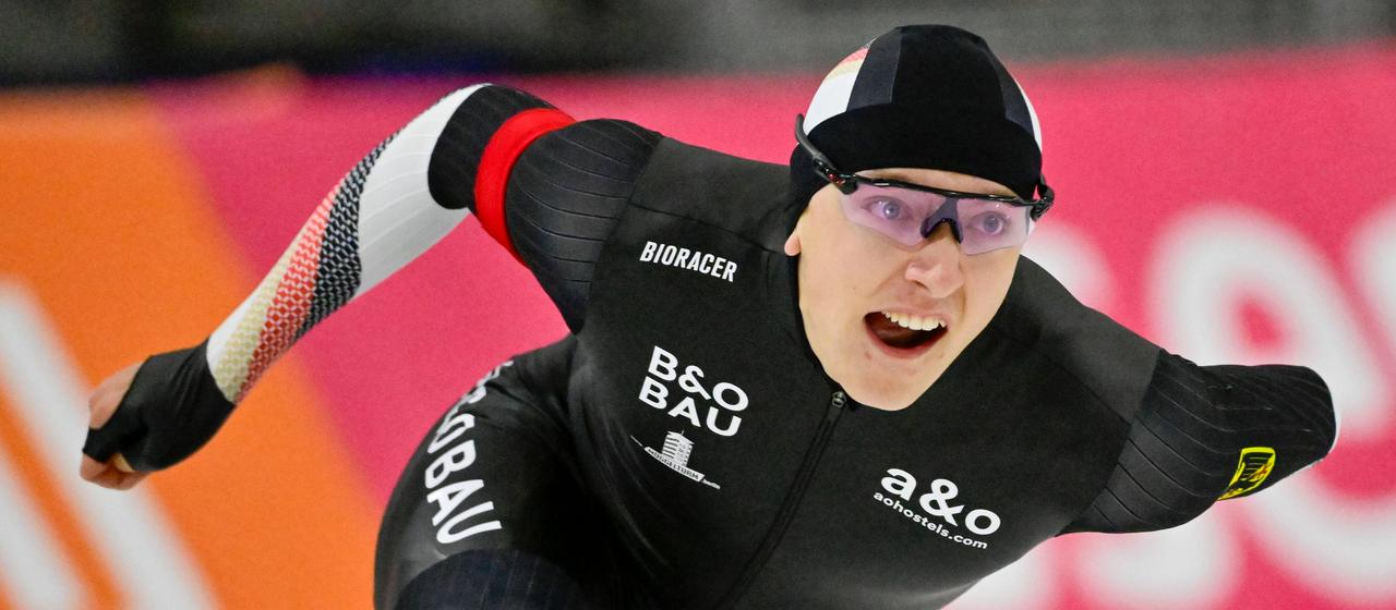 The German speed skater Finn Sonnekalb