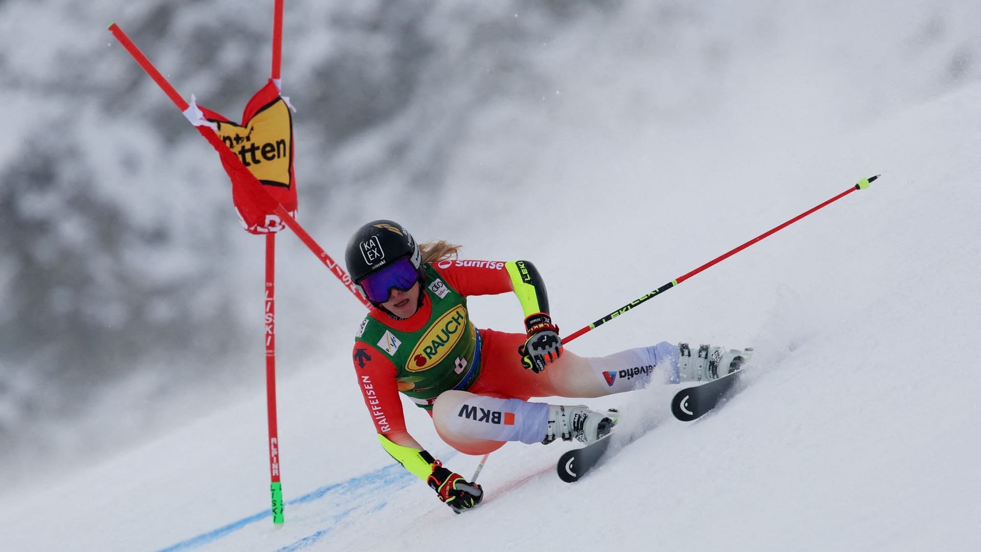 Lara Gut-Behrami at a race. The Swiss woman fell badly in the USA. (archive image)