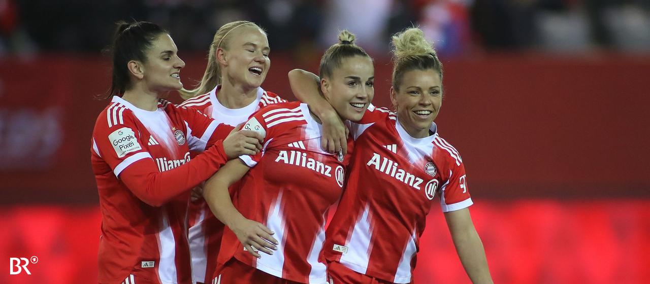 Celebrated: Giulia Gwinn (2nd from left)