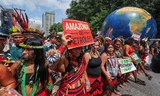 At the now ended climate summit in Belém, Brazil, the indigenous population protested for climate justice. 