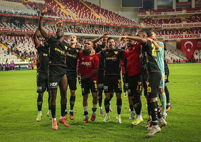 When and what time is the Göztepe-Trabzonspor match?