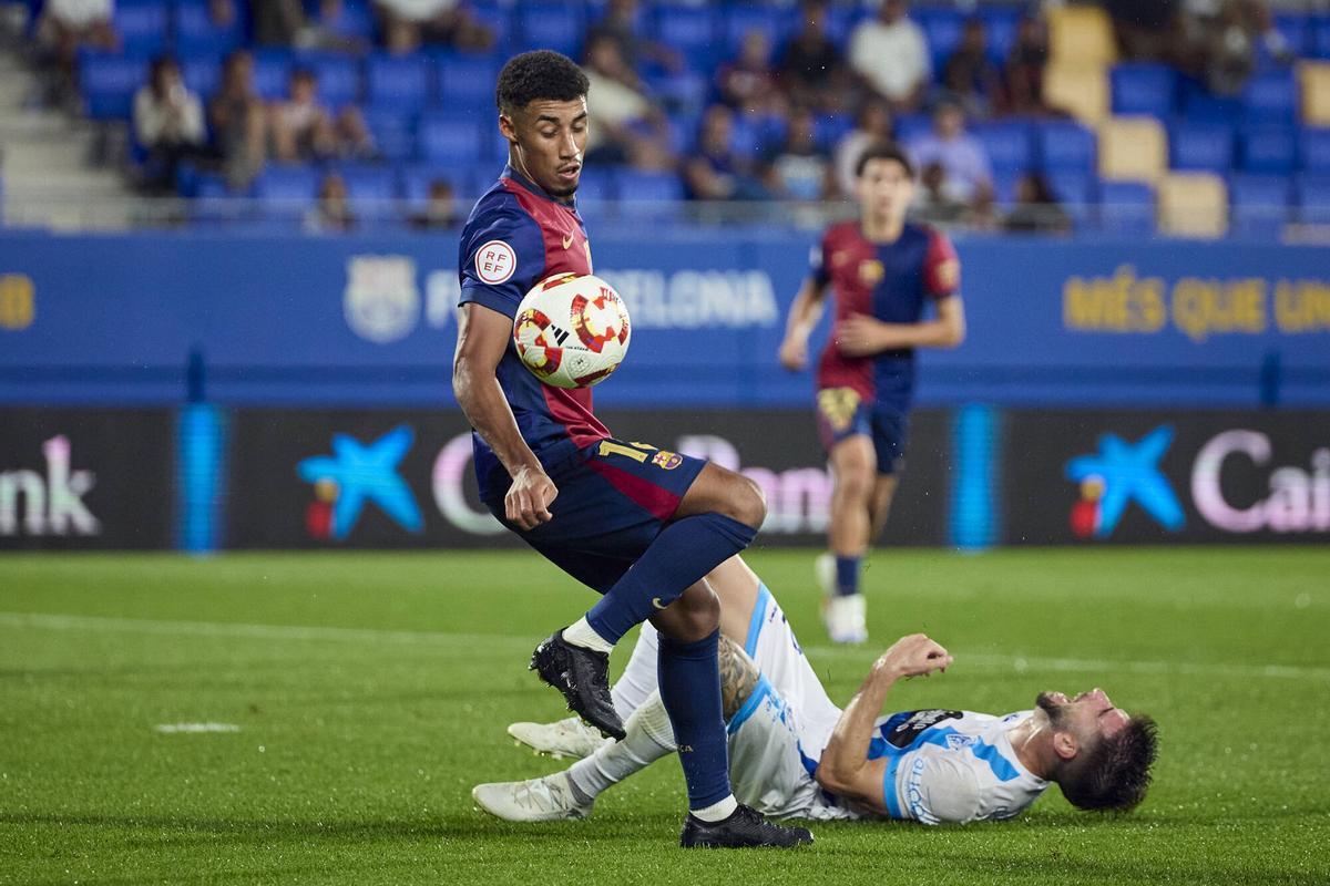 Óscar Ureña was injured again when he was recovering at a high level