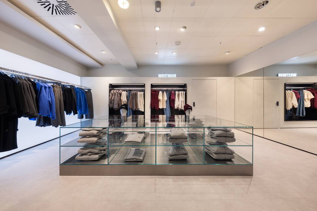 Wrstbhvr sales area in KaDeWe