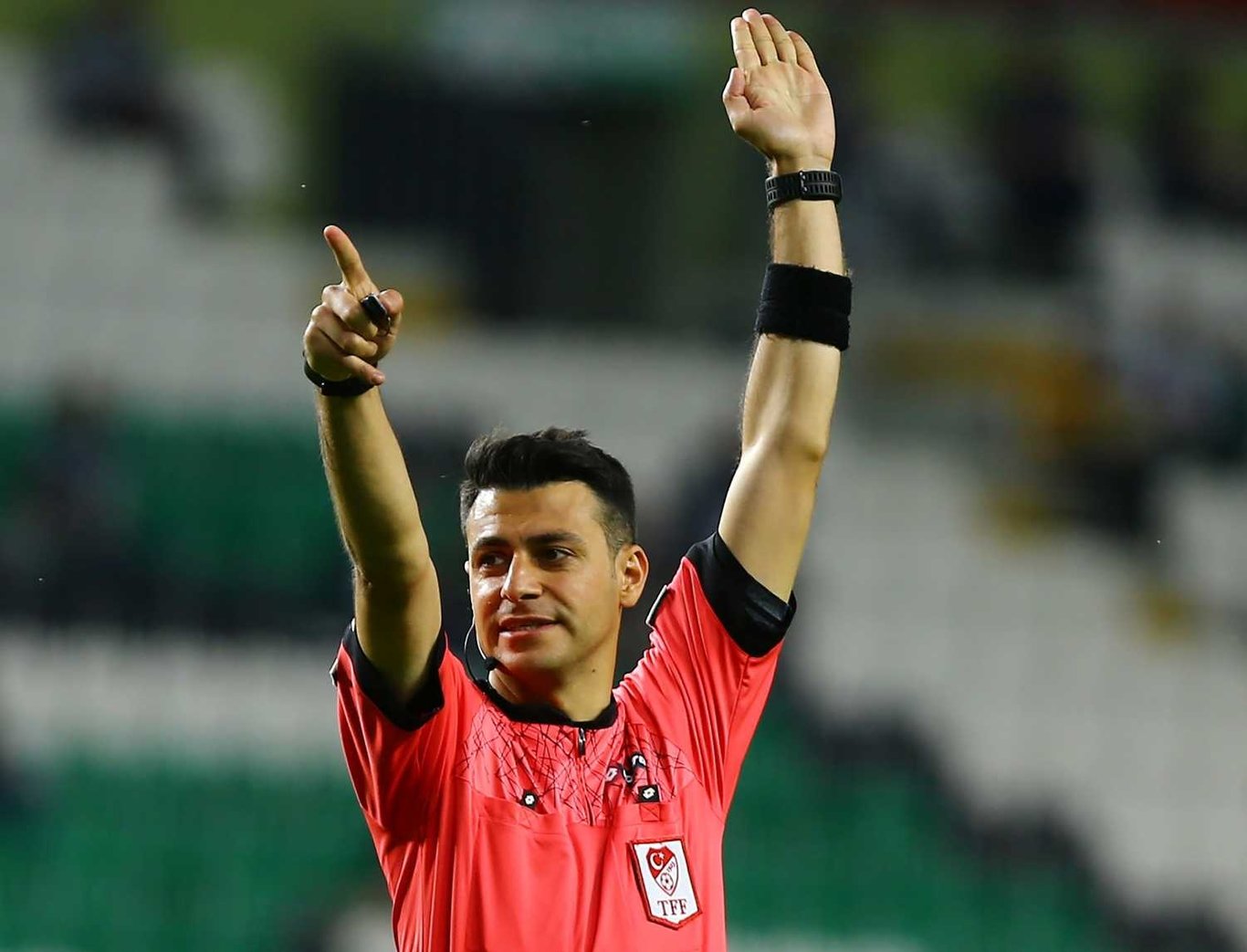 Trabzonspor-Beşiktaş match referee