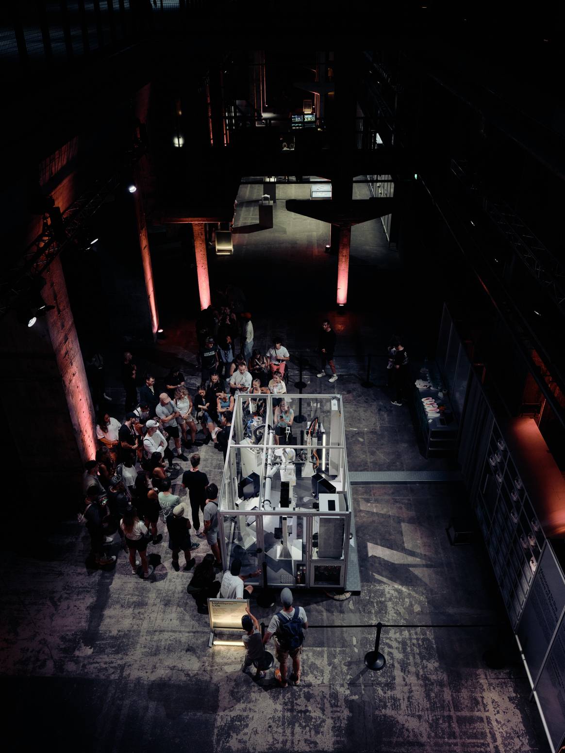 On Running presents its latest technologies in action with the temporary space 'On Labs Berlin'