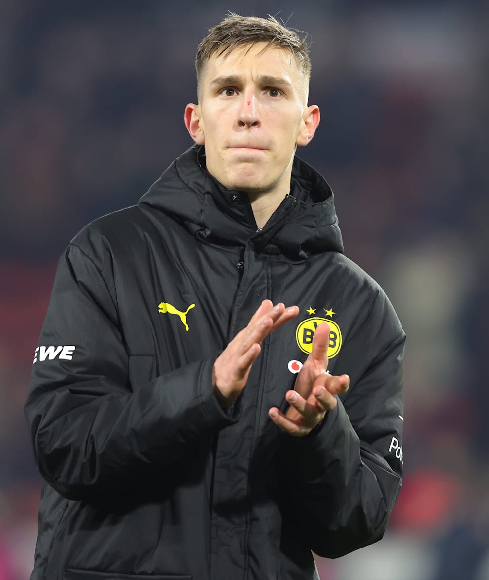 Steht auch bei den Bayern auf dem Zettel: BVB-Star Nico Schlotterbeck (26)