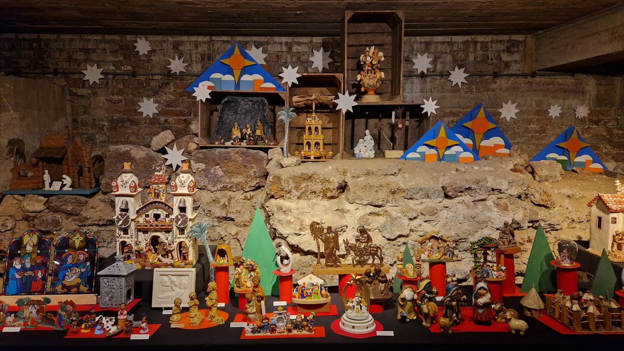 More of Kees' nativity scenes