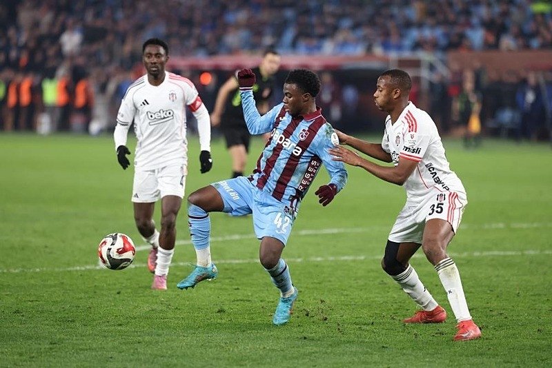 Trabzonspor hosts Alanyaspor at ZTK