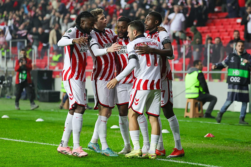 On which channel is the Mainz 05-Samsunspor match on?
