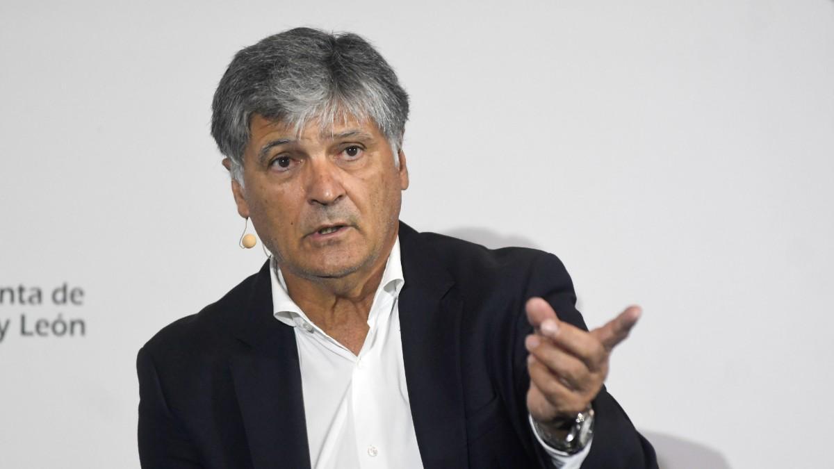 Toni Nadal, Rafa's former coach