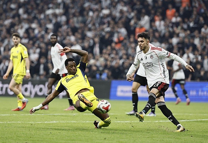 What time is the F.Bahçe-Beşiktaş match?