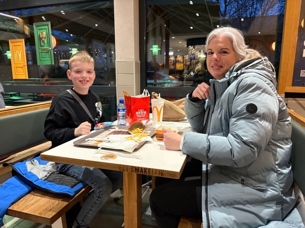 Cindy van Gestel and her son make it a tradition: Mac on Boxing Day (photo: Rogier van Son). 
