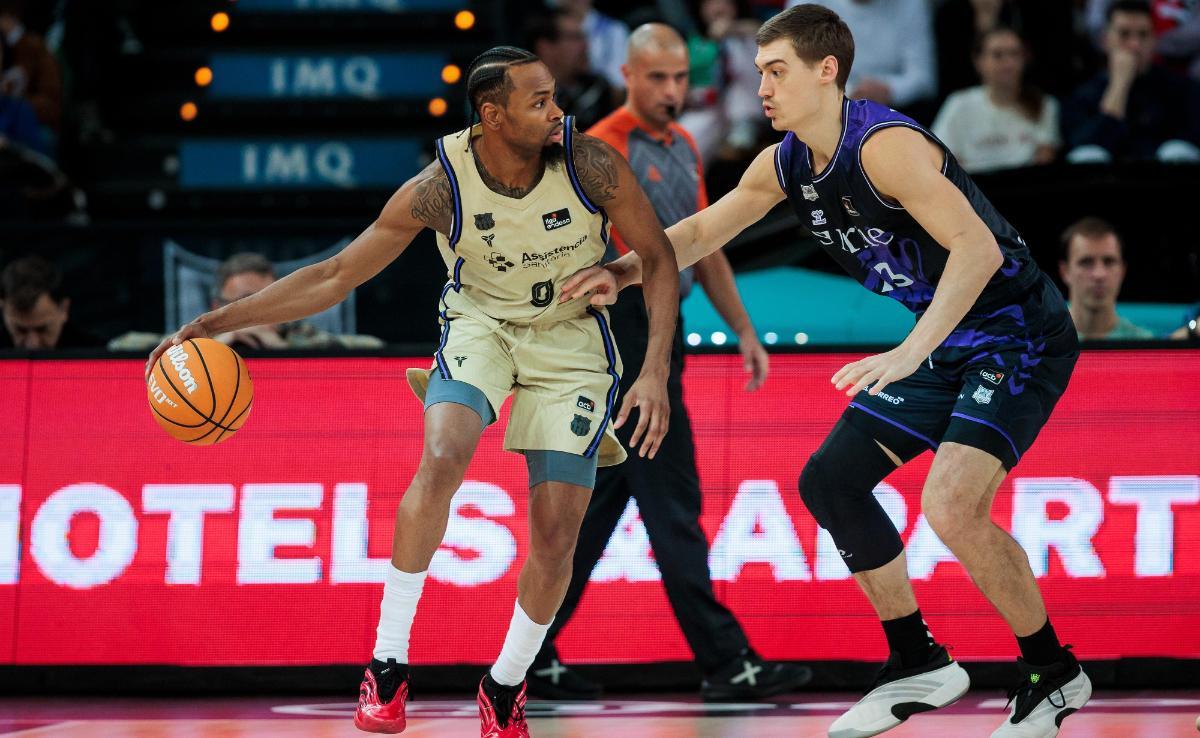 Kevin Punter, defended by Lazarevic
