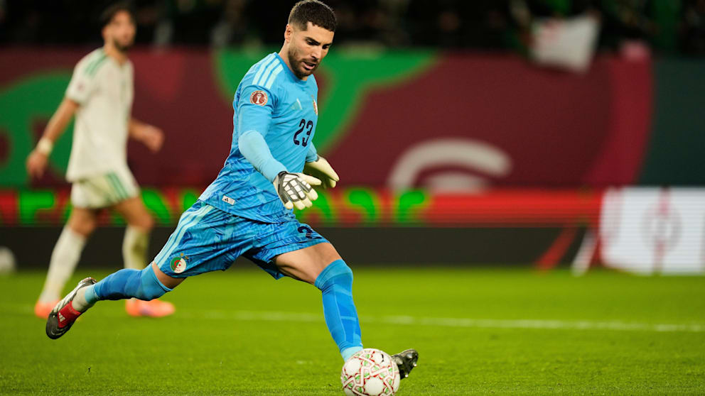 Torwart Luca Zidane (27) gegen Burkina Faso im Einsatz