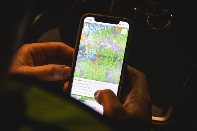 Van Den Akker can see on a digital map where the car has already been and where it has not.
