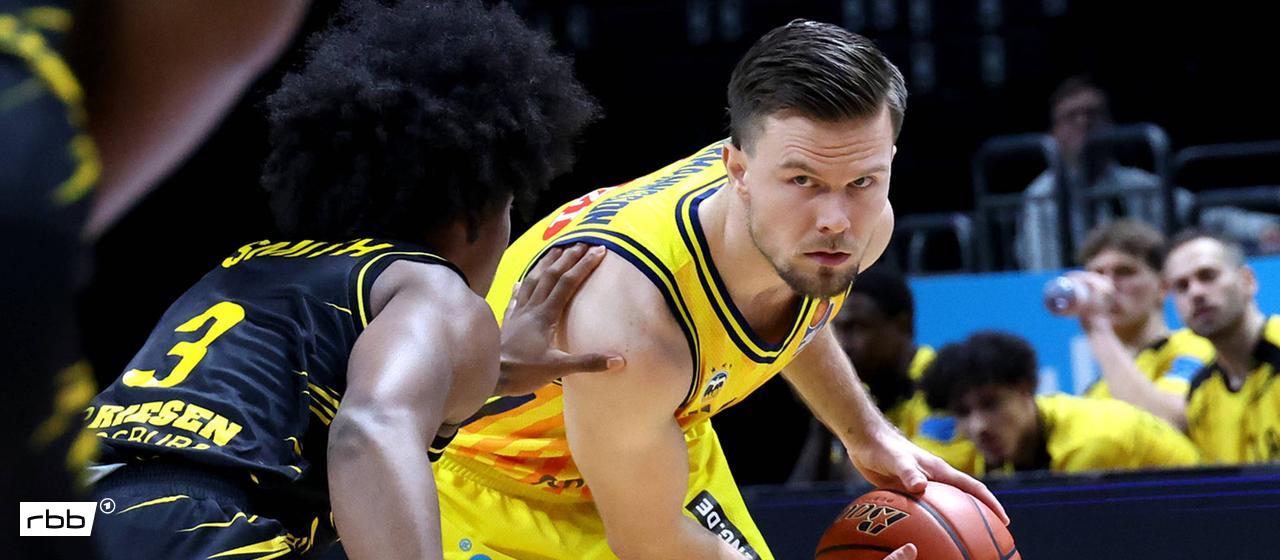Martin Hermannsson in the game against Ludwigsburg | Image: IMAGO/Nordphoto