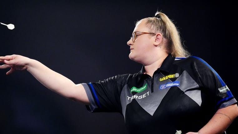Beau Greaves: She narrowly failed at the Darts World Cup.
