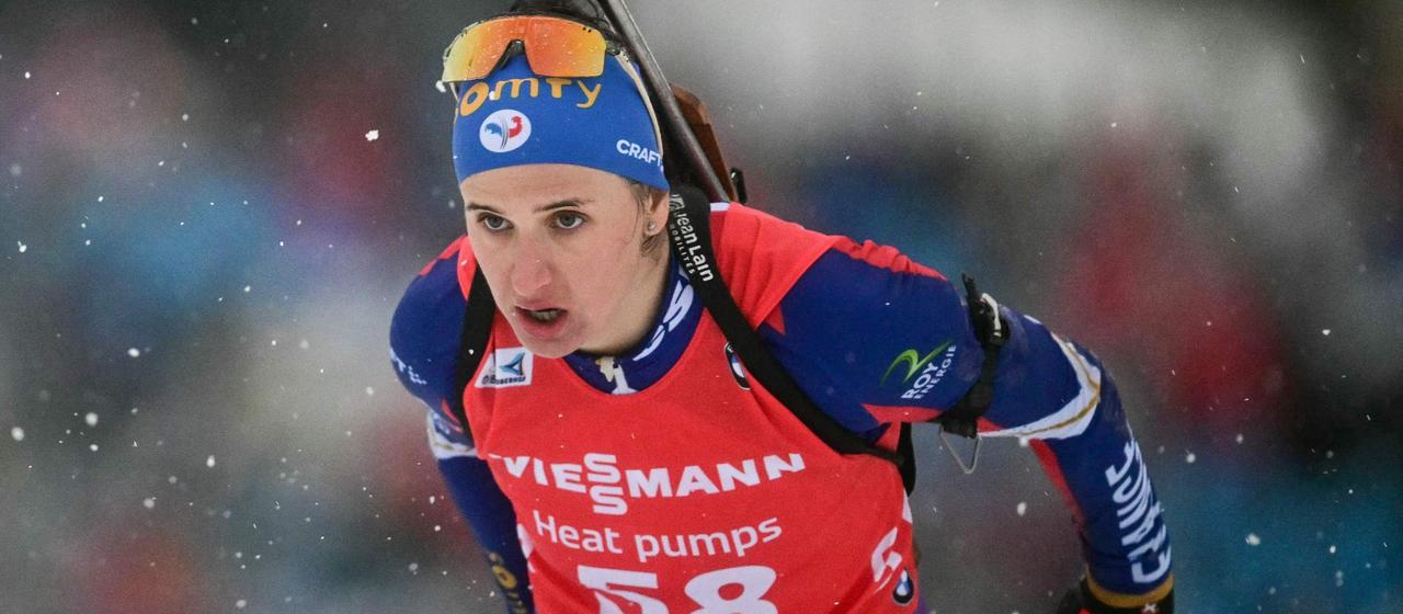 The French biathlete Julia Simon