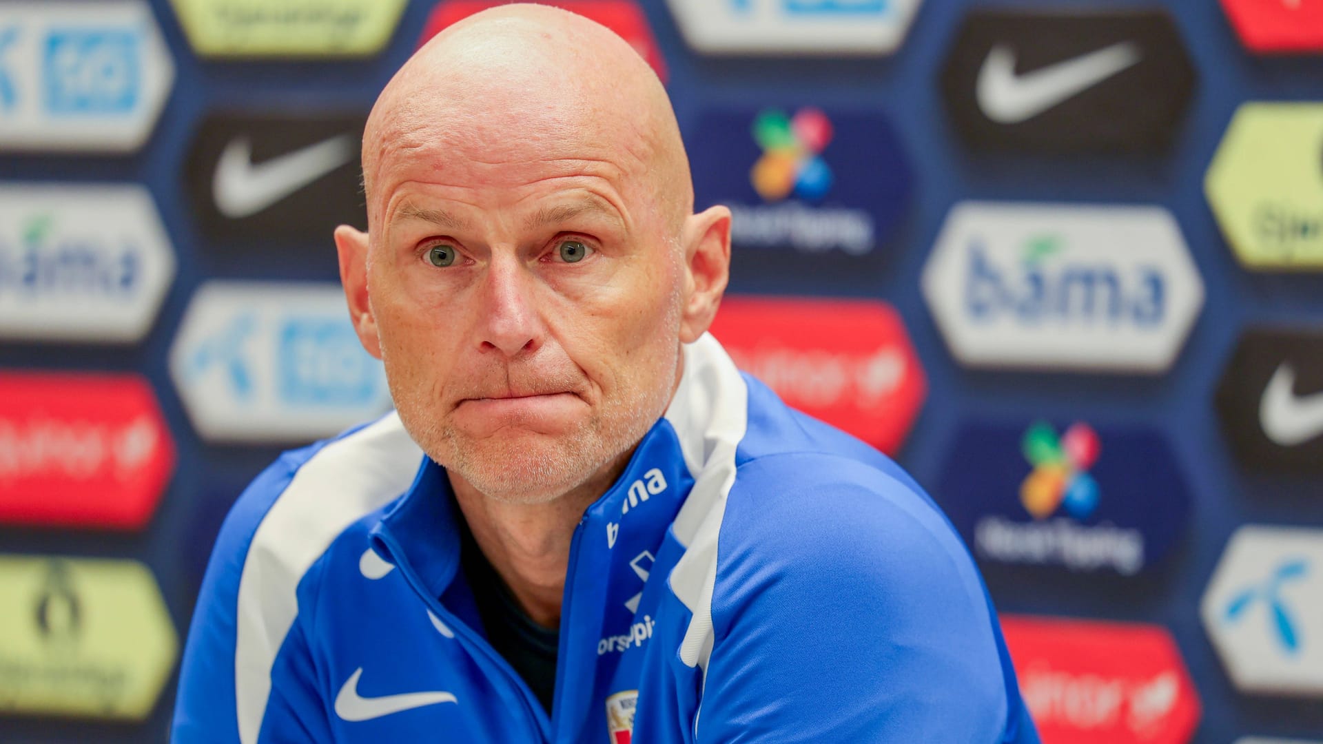 Ståle Solbakken: The former Cologne coach would have preferred a little less show. Ståle Solbakken: The former Cologne coach would have preferred a little less show.