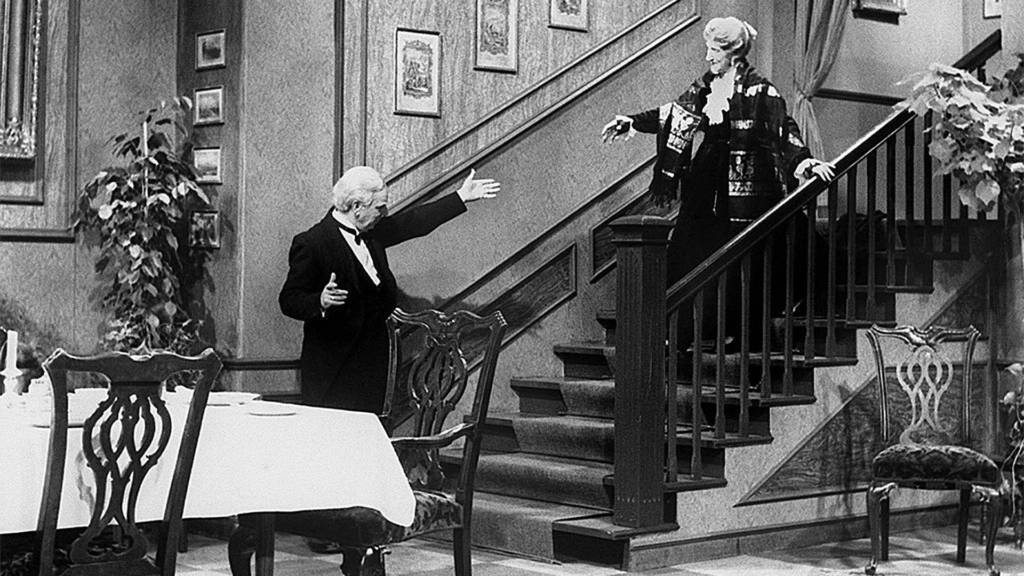 “Dinner For One”: The classic is shown on TV here
