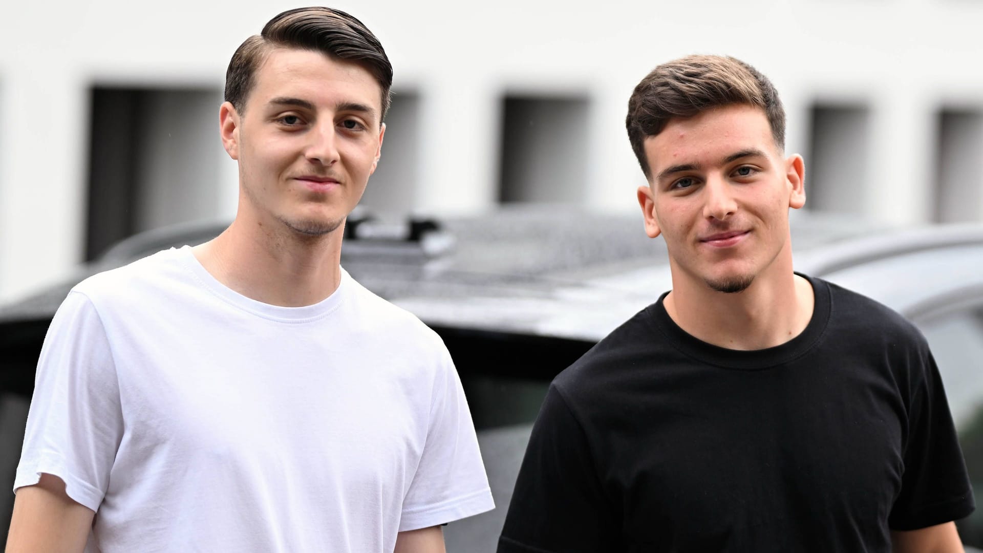 Said El Mala (r.) with brother Malek at Geißbockheim (archive photo): Both are in their first season in the professional squad of 1. FC Köln.