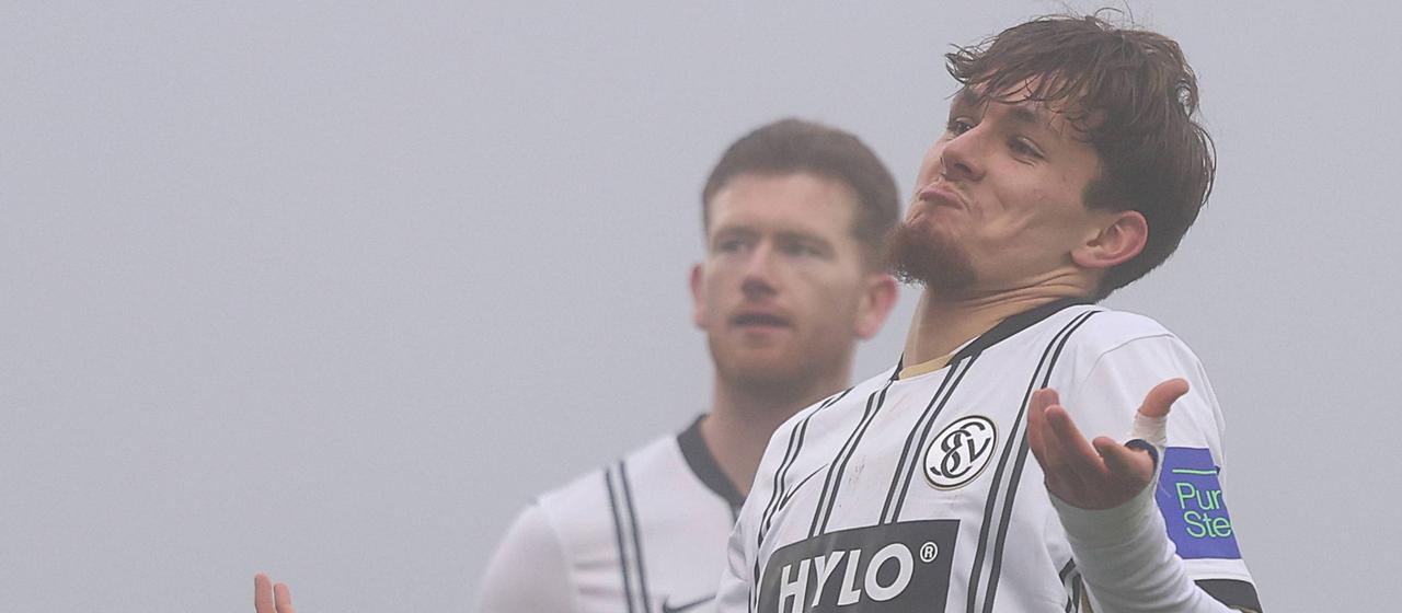 Otto Stange celebrates his goal