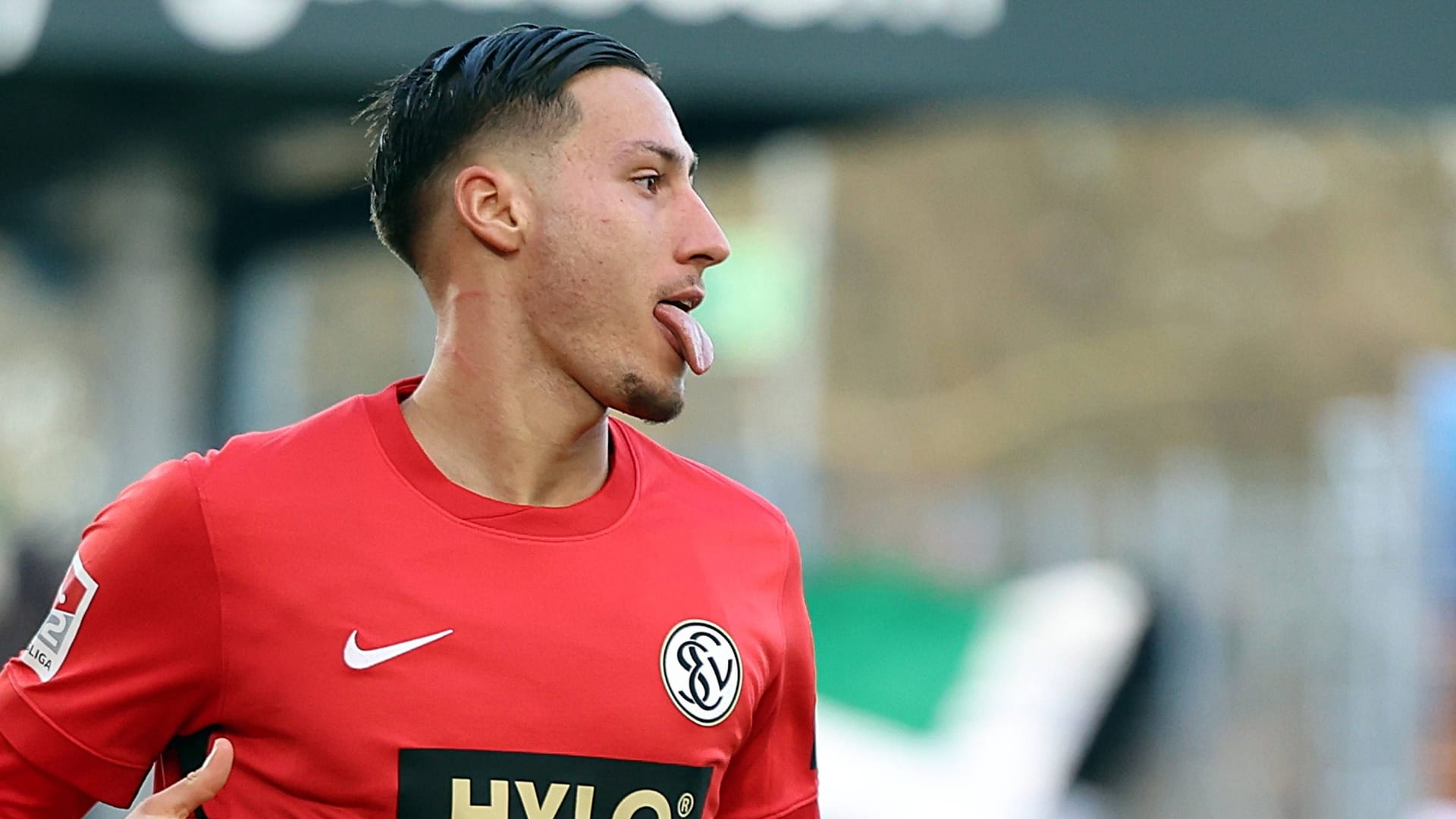 Younes Ebnoutalib: He currently leads the second division top scorers list with twelve goals.