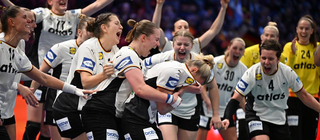 The DHB women celebrate their entry into the World Cup final