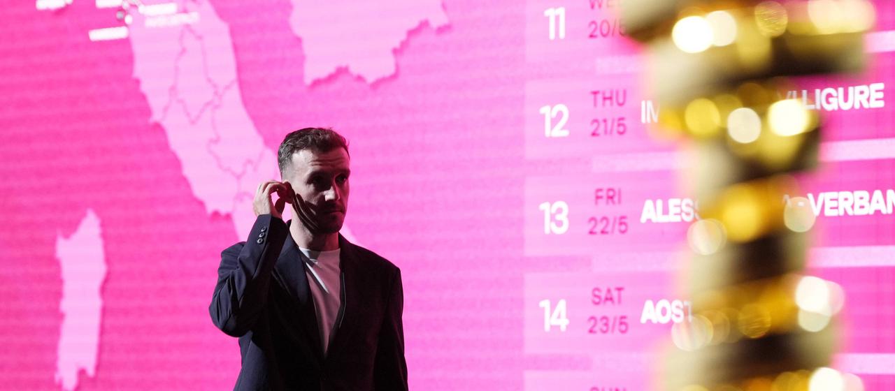Simon Yates at the presentation of the Giro d Italia 2026