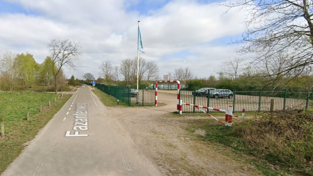 The fourth robbery at this parking lot in Langenboom went wrong. (Photo: Google Maps)