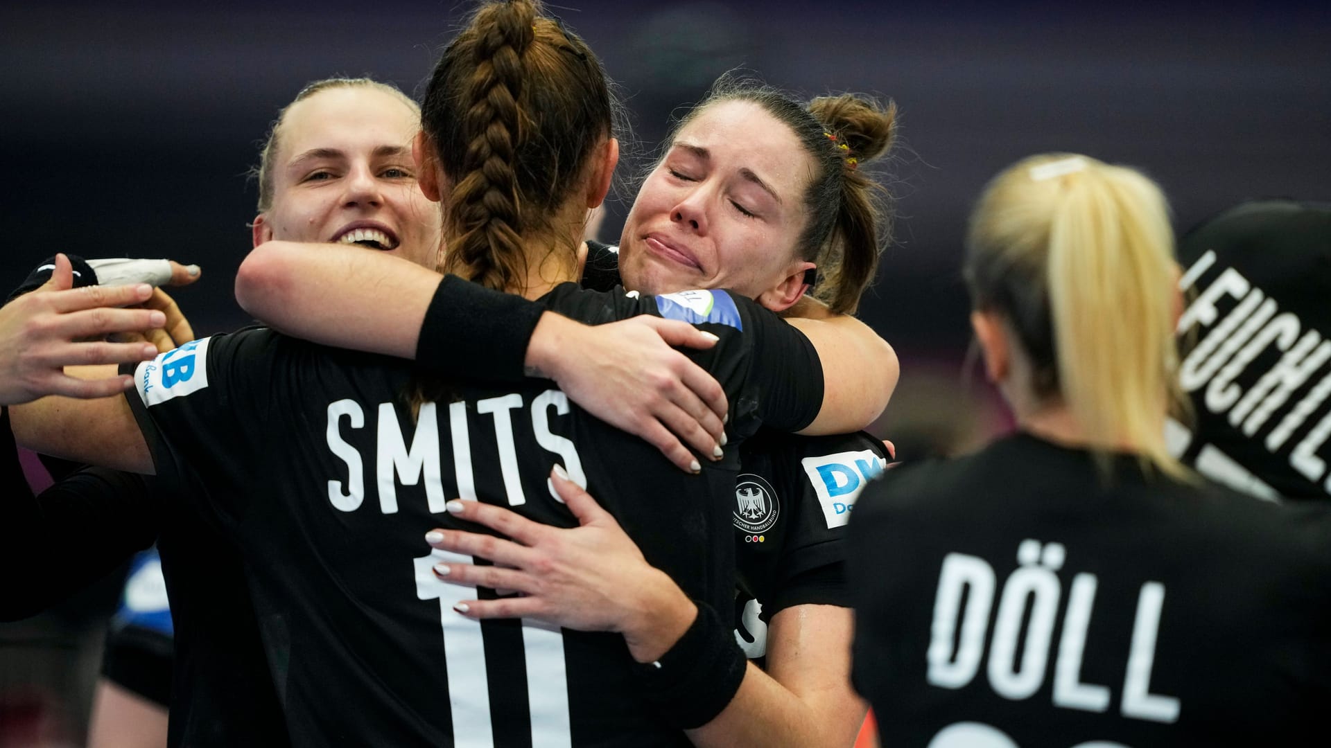 Strong performance: The German handball players celebrate in the game against Brazil.