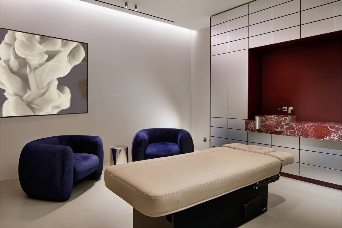 Beauty brand Keren Sierra opens space for shopping and cosmetic treatments at Breuninger in Stuttgart