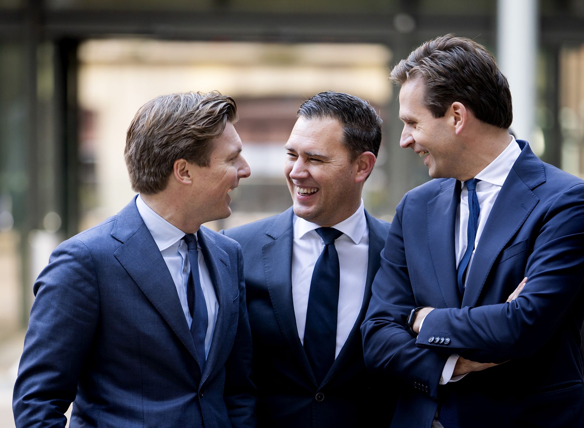 Vincent Karremans (right) with fellow ministers Ruben Brekelmans (left) and Eelco Heinen (middle).