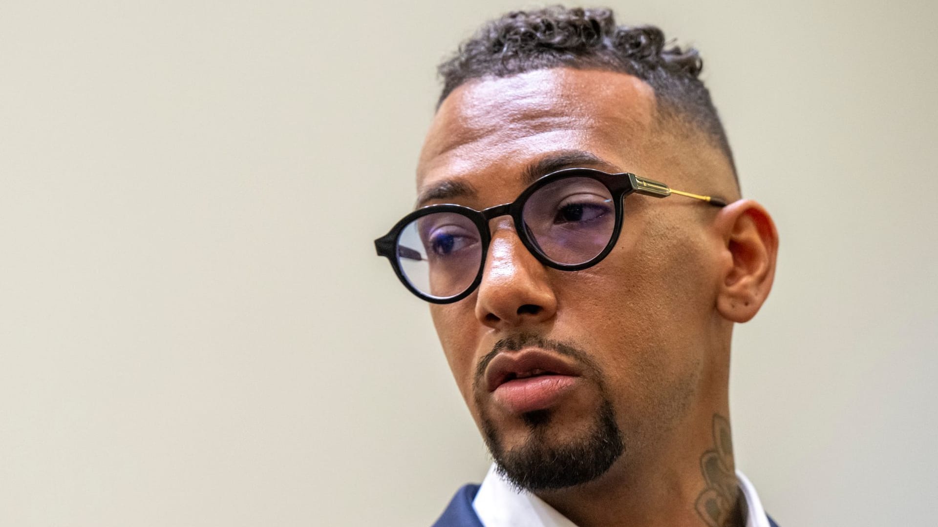 Jérôme Boateng: He is in the spotlight because of a documentary. Jérôme Boateng: He is in the spotlight because of a documentary.